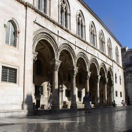 In Near Beaches * Makarska